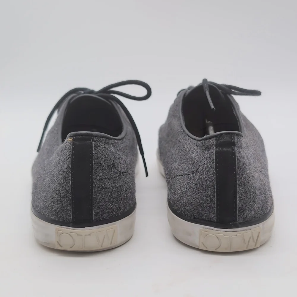 Vans OTW sz 8 Gray Wool Sneakers Stylish Comfort